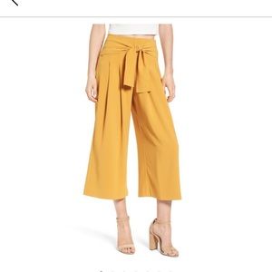Moon River cropped tie waist pants